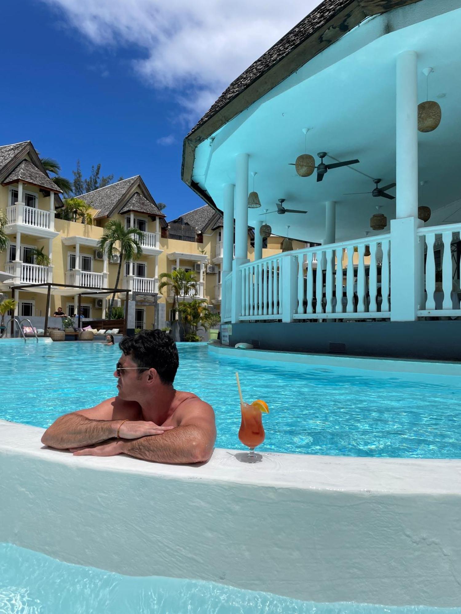 Hotel Exsel Ermitage Saint-Gilles-les Bains Bagian luar foto