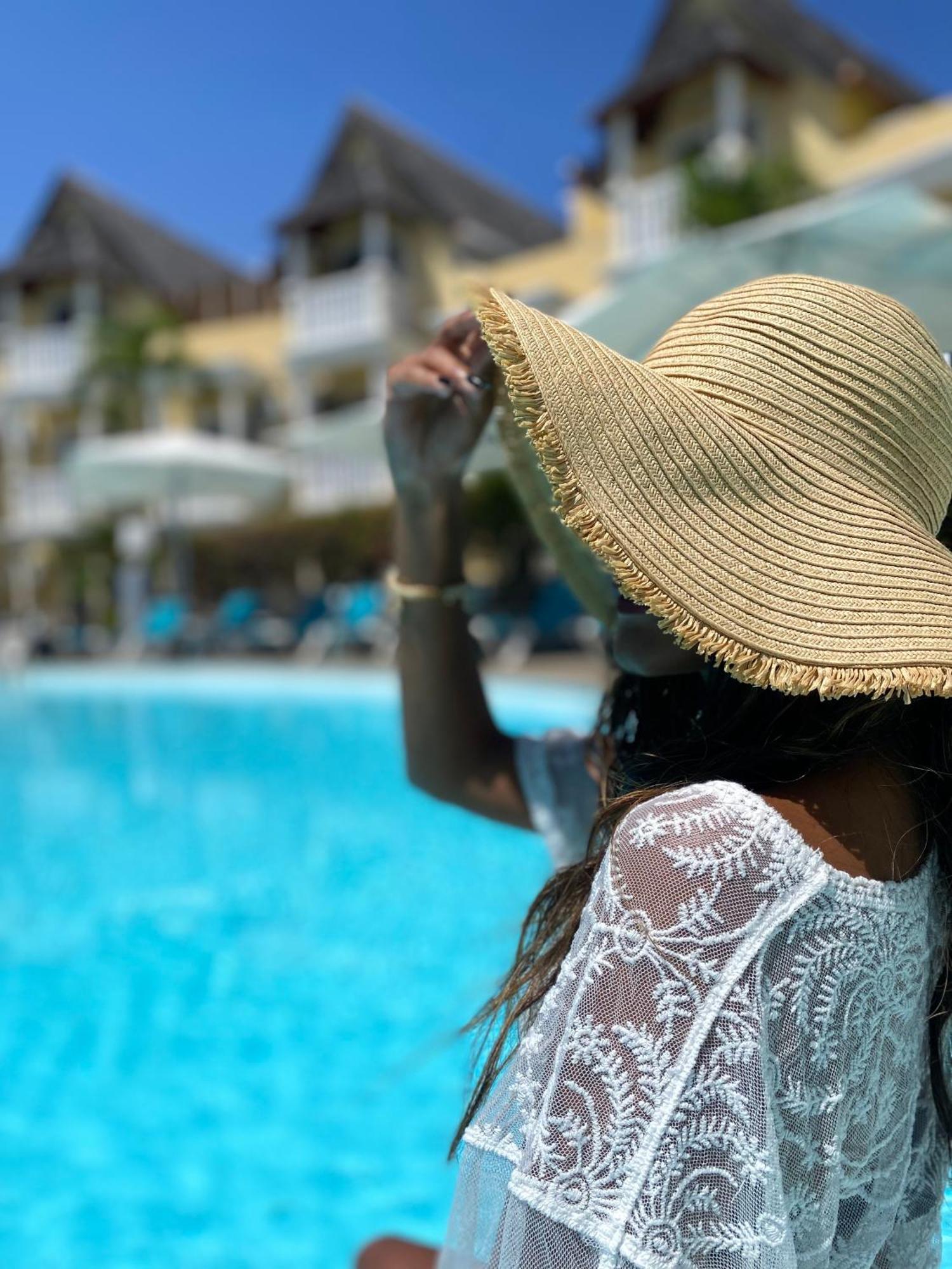 Hotel Exsel Ermitage Saint-Gilles-les Bains Bagian luar foto