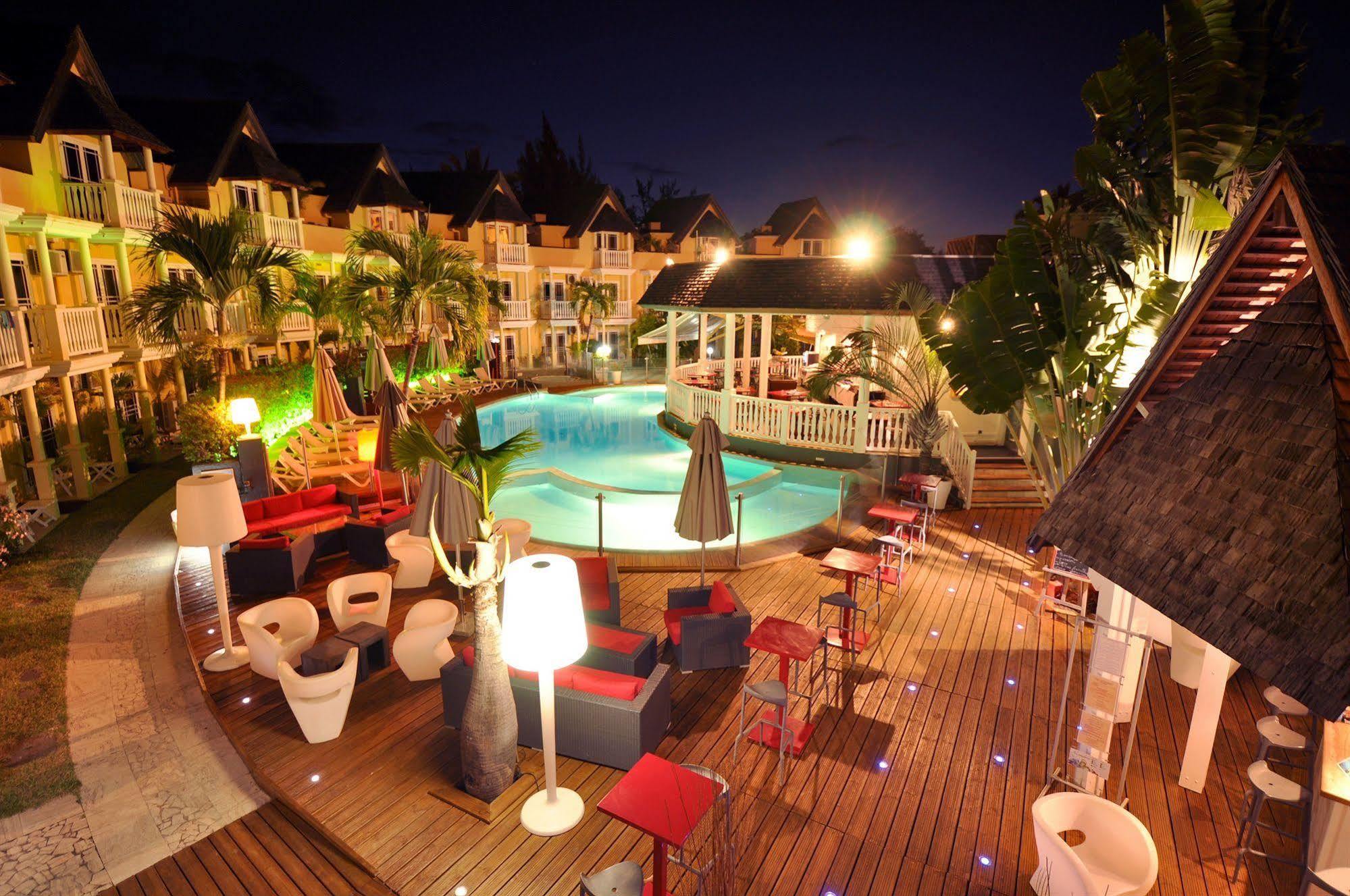Hotel Exsel Ermitage Saint-Gilles-les Bains Bagian luar foto
